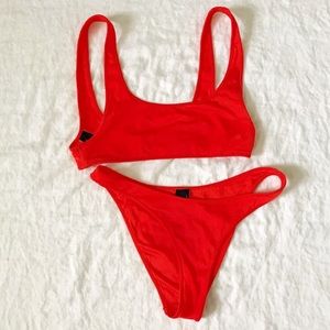 Triangl red Gia bikini